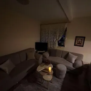 https://apt-quiet-cozy-luminous.hotels-in-tirana.com