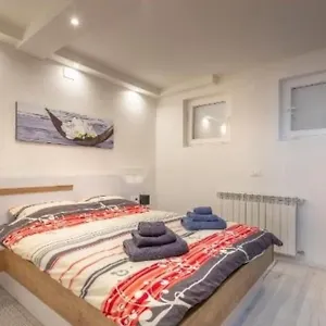 https://newly-renovated-app-goran.in-istria.net