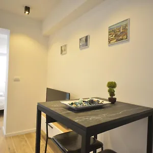  Apartment Central