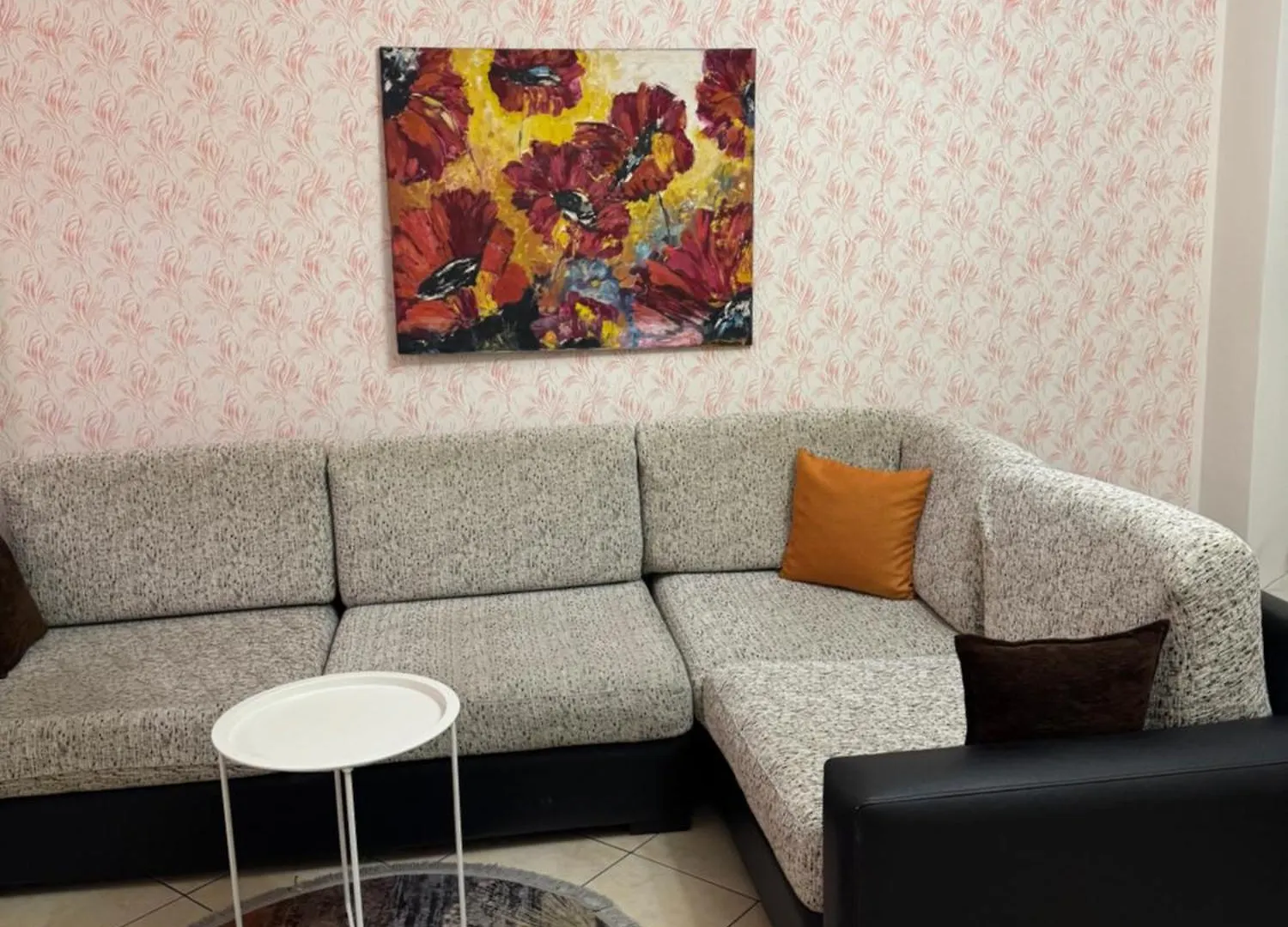 Condor Center Tirana Apartment